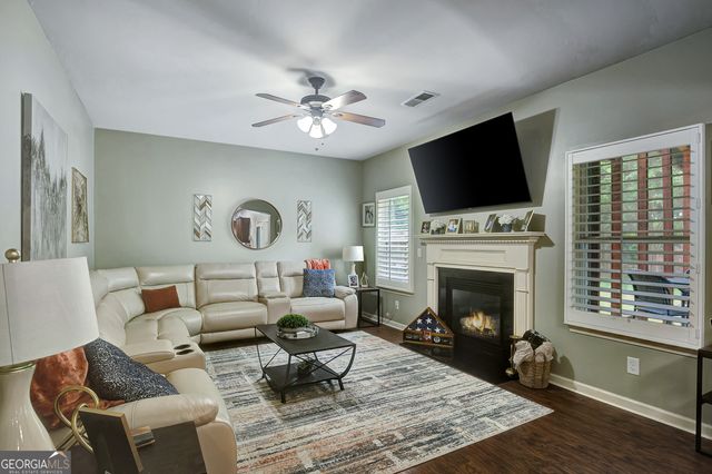 195 Scenic Hills Drive, Newnan, GA 30265