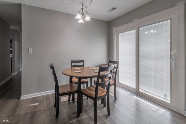 5381 Collett Drive E, Camby, IN 46113