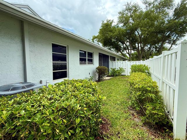 8620 Jasmine Way, Boca Raton, FL 33496