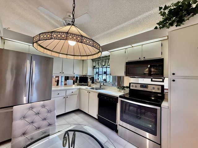 8620 Jasmine Way, Boca Raton, FL 33496