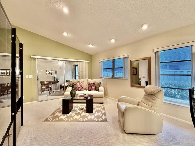 8620 Jasmine Way, Boca Raton, FL 33496