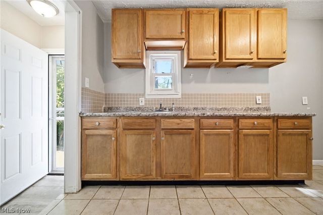 4064 E 155th Street, Cleveland, OH 44128