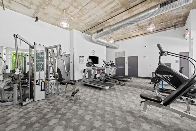 313 NE 2nd Street 902, Fort Lauderdale, FL 33301