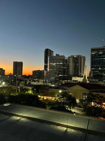 313 NE 2nd Street 902, Fort Lauderdale, FL 33301