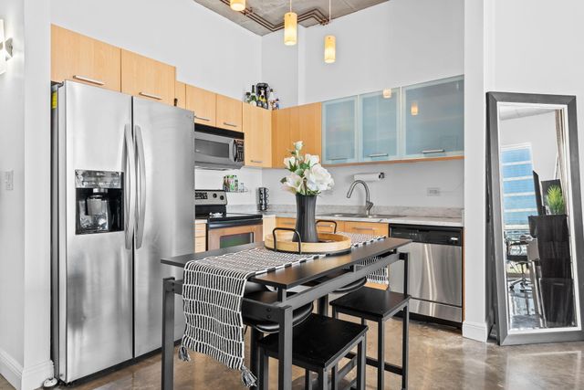313 NE 2nd Street 902, Fort Lauderdale, FL 33301
