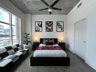 313 NE 2nd Street 902, Fort Lauderdale, FL 33301