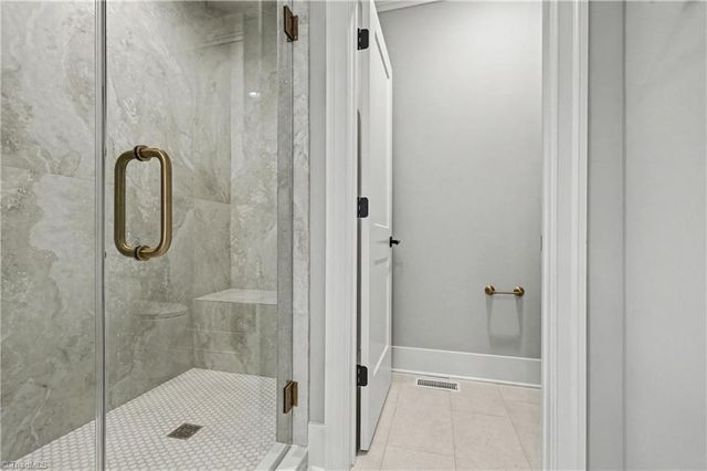 4320 Griffins Gate Lane, Greensboro, NC 27407