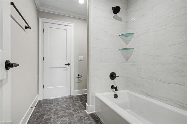 4320 Griffins Gate Lane, Greensboro, NC 27407