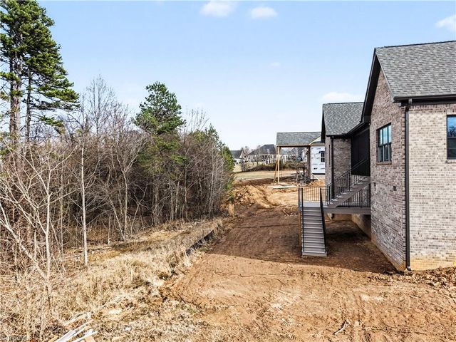 4320 Griffins Gate Lane, Greensboro, NC 27407