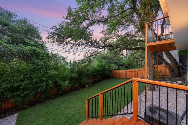 2300 Spring Creek DR, Austin, TX 78704