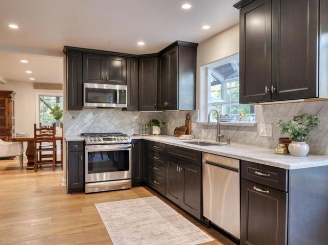 28 Elk Run, Monterey, CA 93940