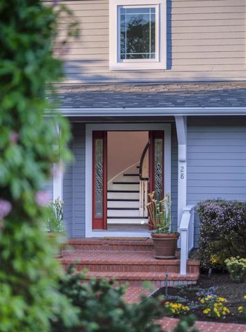 28 Elk Run, Monterey, CA 93940