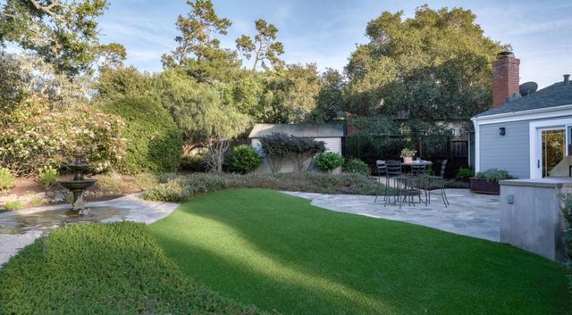 28 Elk Run, Monterey, CA 93940