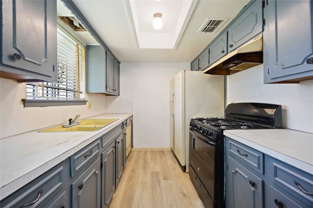 11011 Ledford Lane, Houston, TX 77016