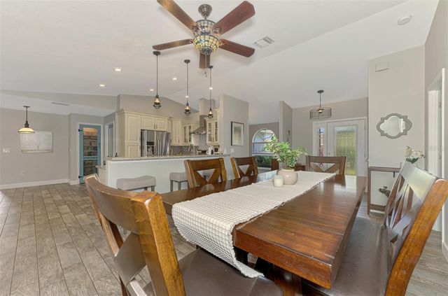 504 CEDARWOOD LANE, Venice, FL 34293