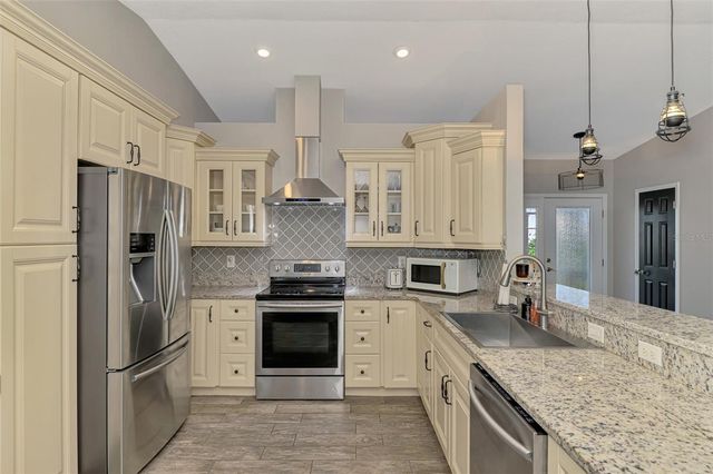 504 CEDARWOOD LANE, Venice, FL 34293