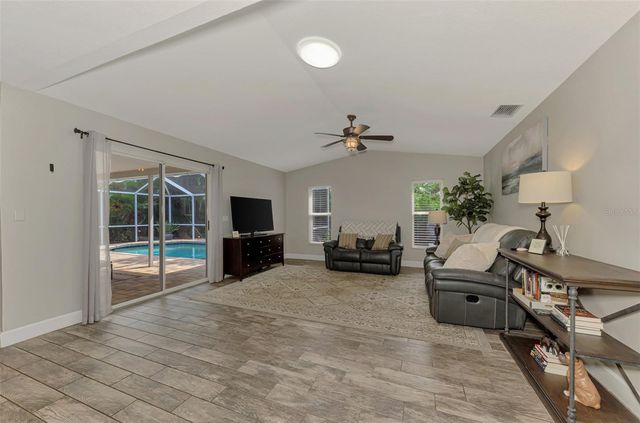 504 CEDARWOOD LANE, Venice, FL 34293