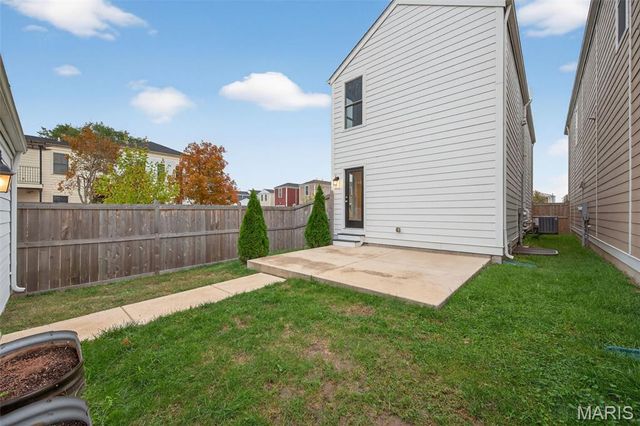 3468 W Greensmith Street, St Charles, MO 63301