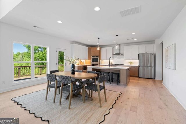 259 Milton Overlook Pass, Woodstock, GA 30188
