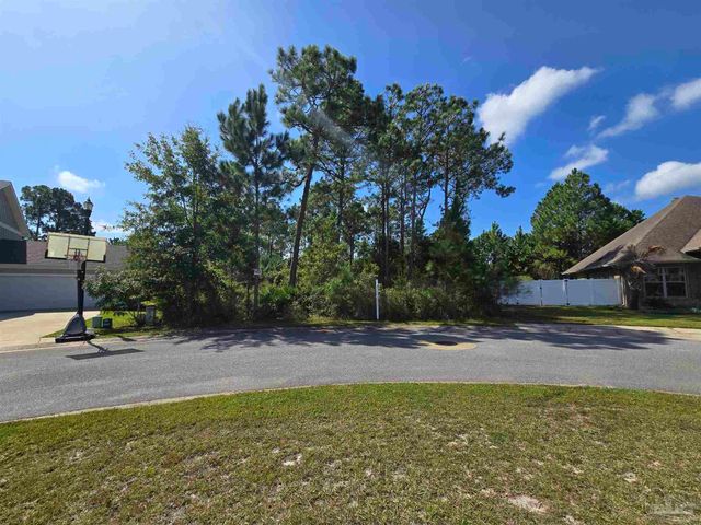3233 Atlantic Wind Dr, Pensacola, FL 32506