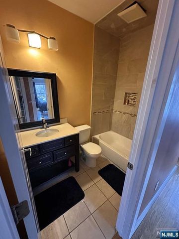 54-56 Oriental Street, Newark, NJ 07104