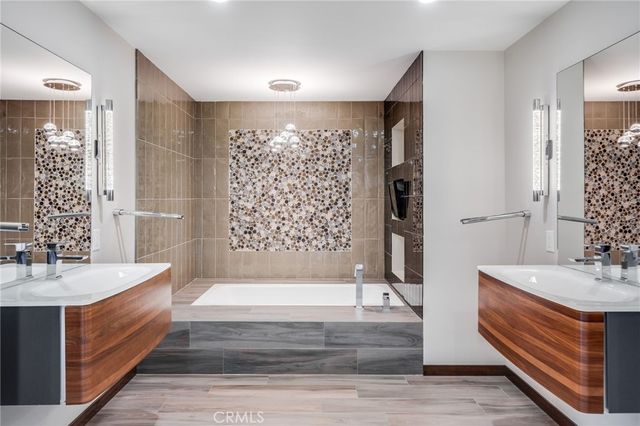 31321 Ceanothus, Laguna Beach, CA 92651