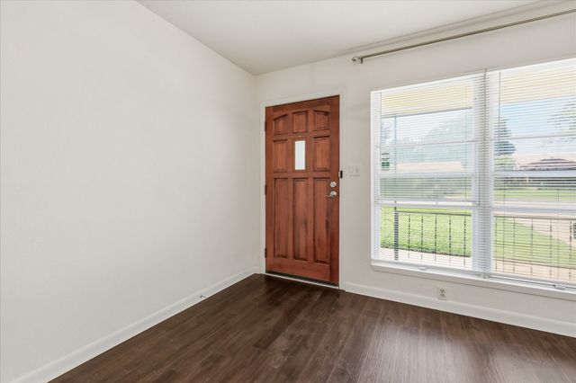 8804 Myra Street, White Settlement, TX 76108
