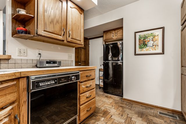 8163 Talliho Drive, Indianapolis, IN 46256