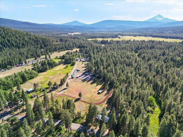 25017 C Street, Klamath Falls, OR 97601