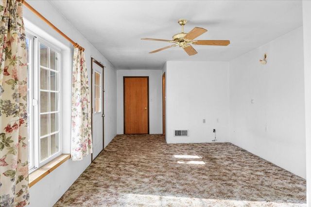 25017 C Street, Klamath Falls, OR 97601