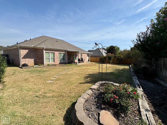 4013 Cypress Moss Cove, Jonesboro, AR 72405