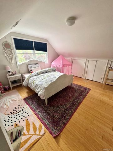 46 Beechwood Road, Hartsdale, NY 10530