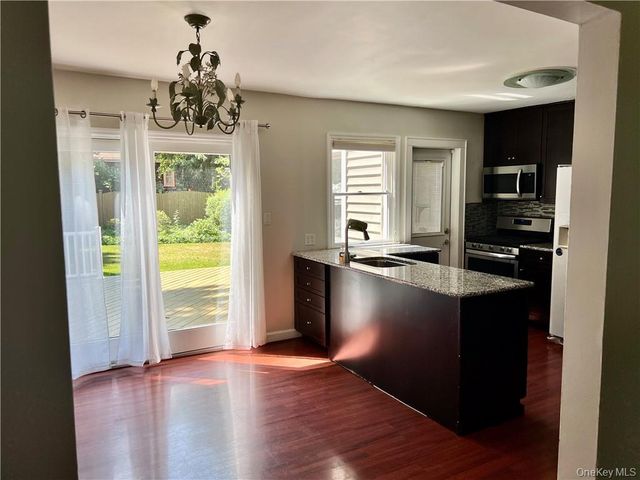 46 Beechwood Road, Hartsdale, NY 10530