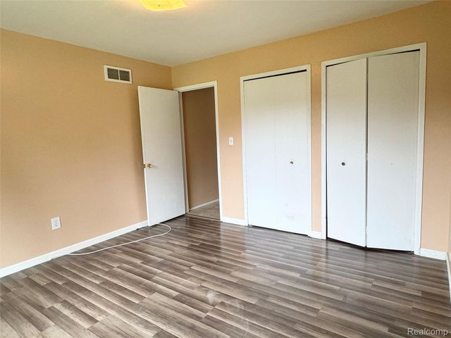 40442 Shakespeare Drive, Sterling Heights, MI 48313
