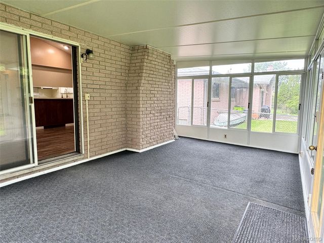 40442 Shakespeare Drive, Sterling Heights, MI 48313