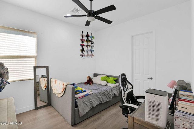 44624 N 43RD Drive, New River, AZ 85087