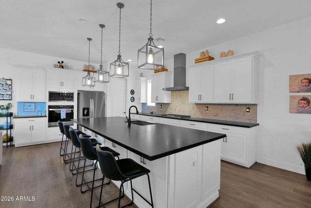 44624 N 43RD Drive, New River, AZ 85087