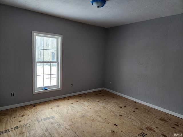 512 S gallatin Street, Marion, IN 46953