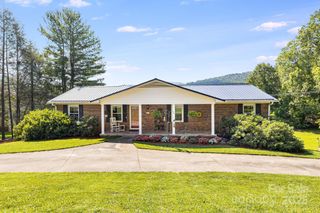 23 Sun Up Lane, Candler, NC 28715