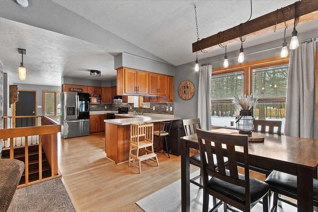 6722 OCONTO RIVER SHORES LANE, Oconto Falls, WI 54154