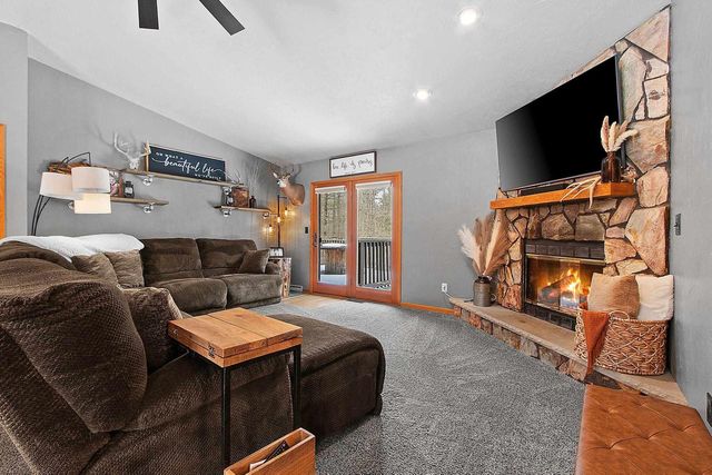 6722 OCONTO RIVER SHORES LANE, Oconto Falls, WI 54154