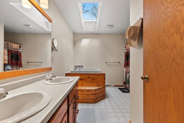 6722 OCONTO RIVER SHORES LANE, Oconto Falls, WI 54154