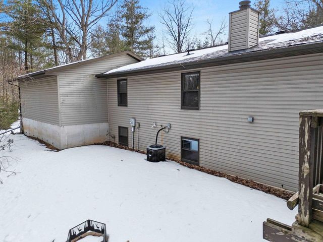 6722 OCONTO RIVER SHORES LANE, Oconto Falls, WI 54154