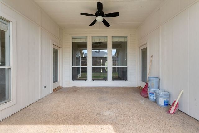 721 Herman Drive, Hurst, TX 76054