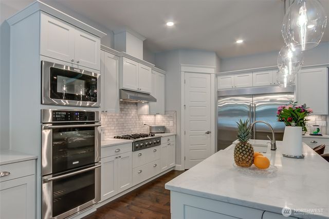 27710 316th Way SE, Ravensdale, WA 98051