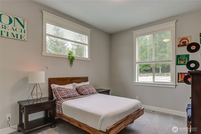 27710 316th Way SE, Ravensdale, WA 98051