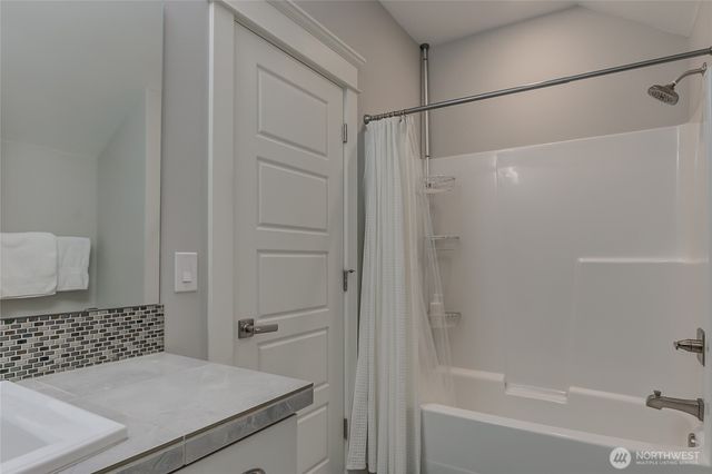 27710 316th Way SE, Ravensdale, WA 98051