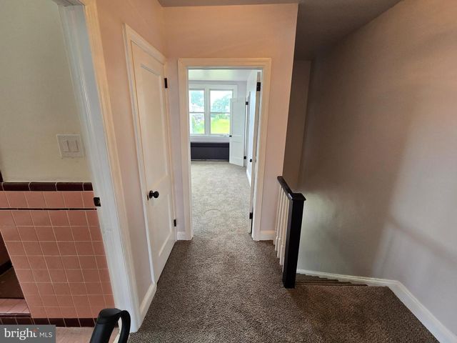 201 SAINT LAURENCE RD, Upper Darby, PA 19082
