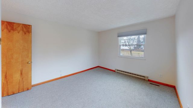 19 Ashmont Ave 0, Newton, MA 02458