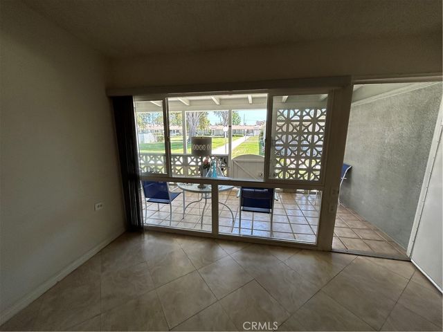 13881 Thunderbird 66H, Seal Beach, CA 90740